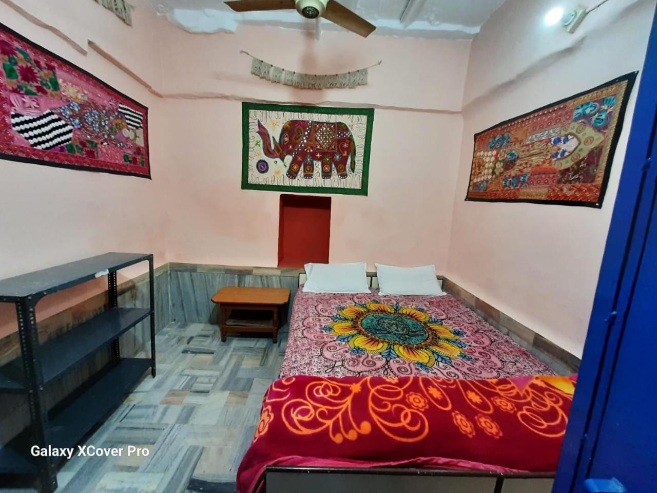 Shiva Guest House 푸쉬카르 객실 사진